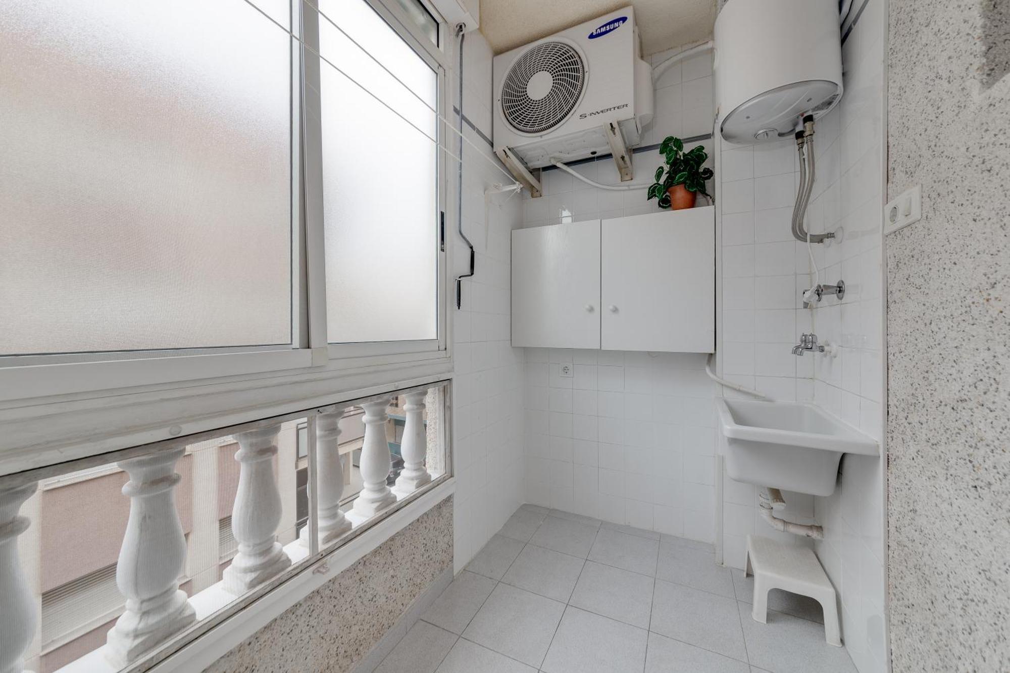 Lovely Apartment Near The Sea Torrevieja Exterior foto